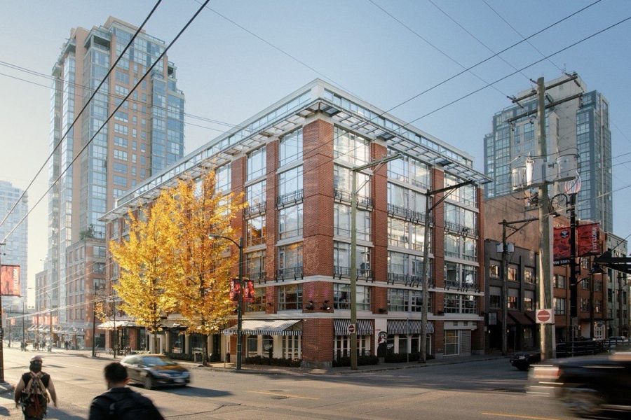 OPUS Vancouver, Canada